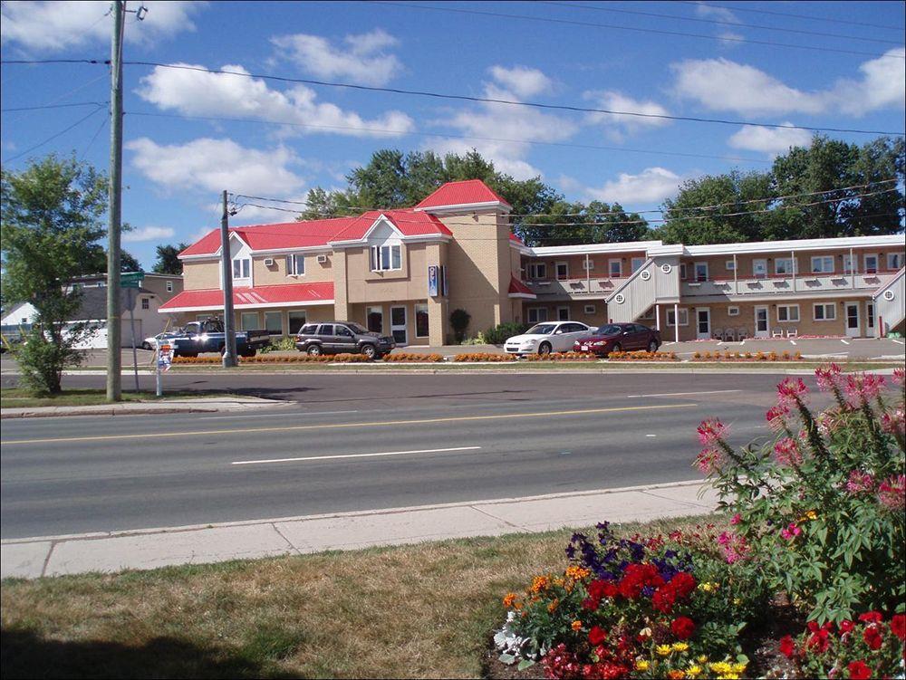 Thriftlodge By Wyndham Moncton Exterior foto